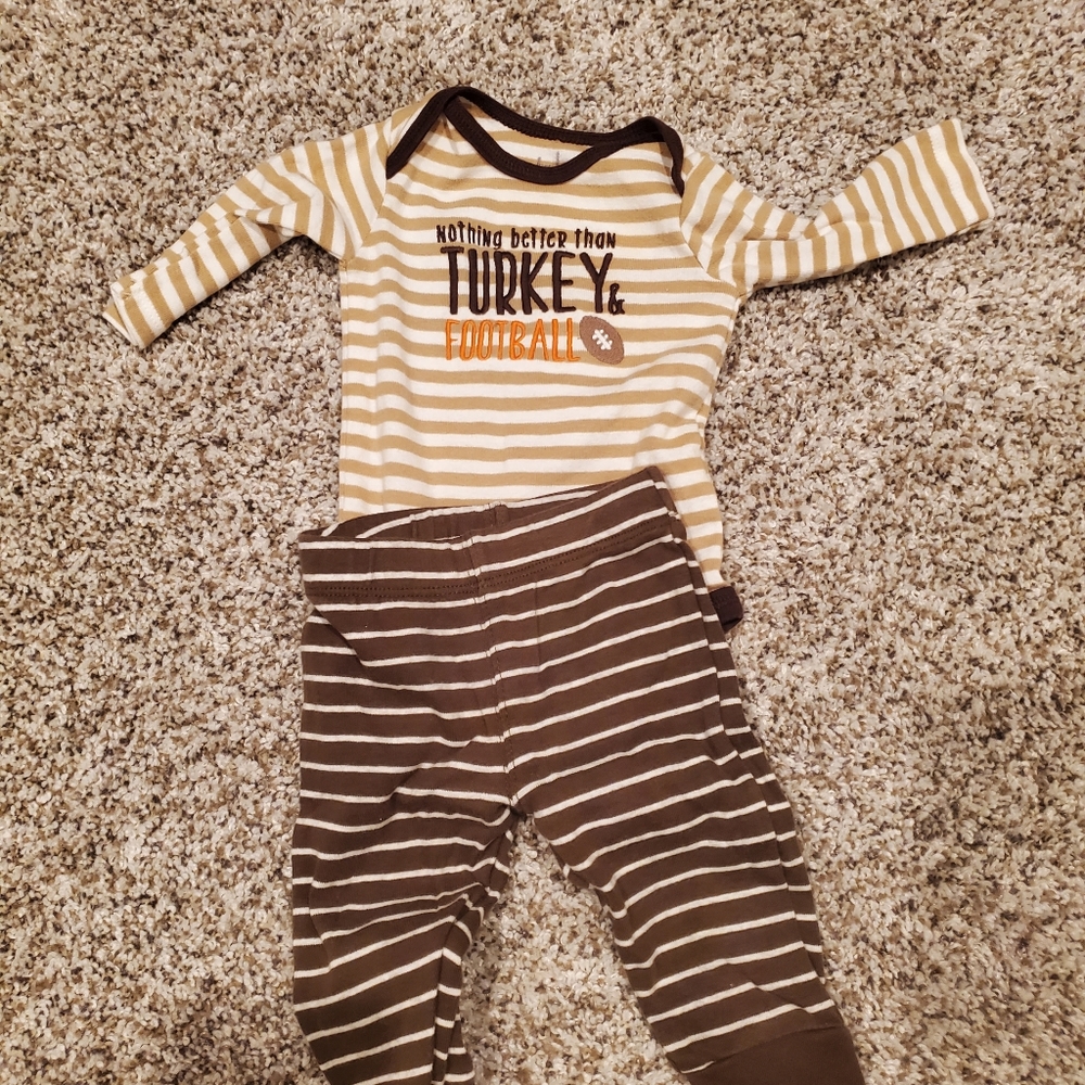 3 month Thanksgiving outfit